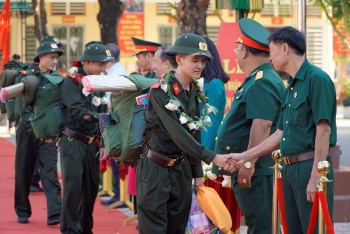 Đồng Phú: 160 tân binh lên đường nhập ngũ