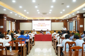 Phú Riềng tổ chức hội nghị Ban Chấp hành Đảng bộ huyện chuyên đề