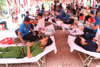Bù Đốp tổ chức hiến máu tình nguyện đợt 1 năm 2024