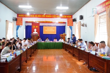 Thẩm định xã Phú Trung và xã Phước Tân về đích nông thôn mới năm 2023