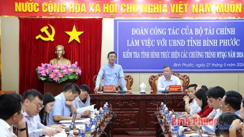 Đoàn công tác Bộ Tài chính làm việc với UBND tỉnh