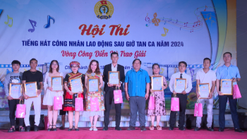 Hội thi tiếng hát công nhân lao động sau giờ tan ca