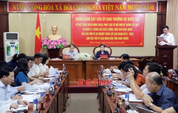 Đoàn giám sát của Ủy ban Thường vụ Quốc hội làm việc với UBND tỉnh Bình Phước