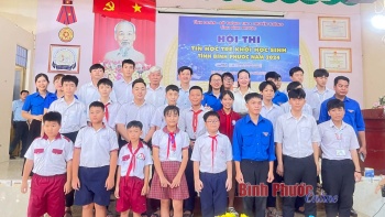 Trao giải Hội thi tin học trẻ khối học sinh tỉnh Bình Phước năm 2024