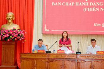 Hớn Quản tổ chức hội nghị Ban Chấp hành Đảng bộ huyện lần thứ 17