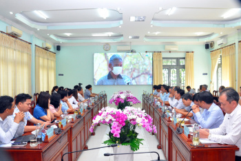 Tiền Giang trao đổi kinh nghiệm về công tác giảm nghèo tại huyện Bù Đăng