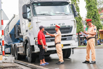 Bảo đảm trật tự, an toàn giao thông đối với hoạt động kinh doanh vận tải đường bộ