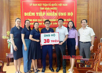 Hơn 2,7 tỷ đồng ủng hộ đồng bào miền Bắc