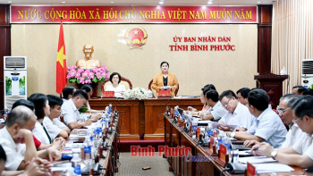 UBND tỉnh thảo luận các nội dung dự thảo nghị quyết trình kỳ họp HĐND tỉnh cuối năm