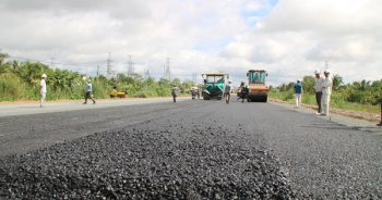 Tập trung giải quyết dứt điểm các dự án tồn đọng, dừng thi công, khẩn trương triển khai, hoàn thành, đưa vào sử dụng chống lãng phí, thất thoát