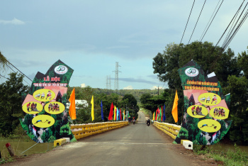 Lễ hội “Vang mãi tiếng chày trên sóc Bom Bo”