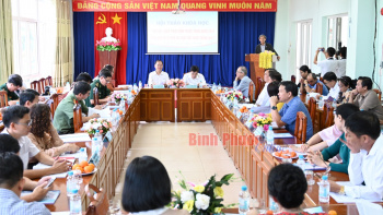 “Văn học nghệ thuật Bình Phước trong dòng chảy Đông Nam Bộ 50 năm sau ngày đất nước thống nhất”