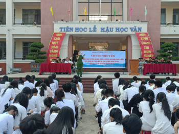 Hướng nghiệp tuyển sinh Quân sự, Công an tại trường THPT Đồng Phú