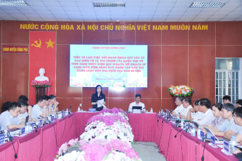 Ủy ban Kinh tế và Tài chính của Quốc hội khảo sát tại huyện Đồng Phú