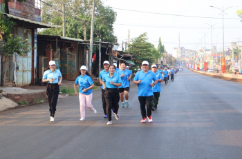 Phú Riềng tổ chức Ngày chạy Olympic vì sức khỏe toàn dân