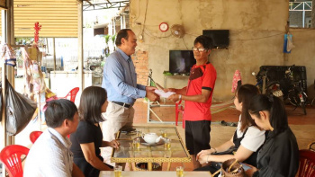 Phước Long thăm, tặng quà các gia đình chính sách, người có công tiêu biểu