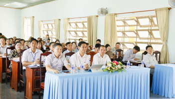 Đại biểu Quốc hội tiếp xúc cử tri huyện Bù Đốp