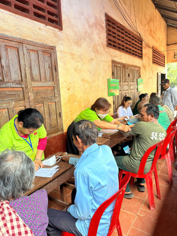 Hội Hữu nghị Việt Nam - Campuchia tổ chức hoạt động thiện nguyện tại tỉnh Taboung Khmum