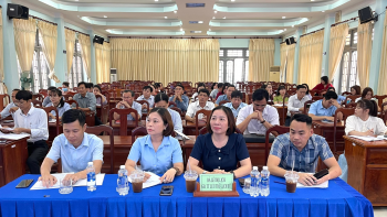 Bù Đăng hướng dẫn công tác văn thư, lưu trữ trong quá trình sắp xếp tổ chức bộ máy