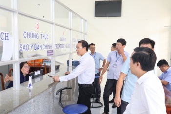 Đồng Xoài chuẩn bị các điều kiện để giải quyết thủ tục hành chính 2 cấp
