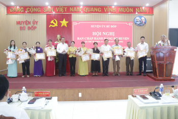 Bù Đốp tổ chức hội nghị Ban Chấp hành Đảng bộ huyện lần thứ 38