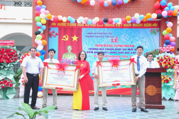 Trường Tiểu học và Trung học cơ sở Tân Hòa đạt chuẩn quốc gia