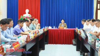 Bí thư Tỉnh ủy Tôn Ngọc Hạnh đối thoại với công dân