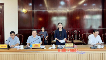 Bí thư Tỉnh ủy Tôn Ngọc Hạnh làm việc với Ban Quản lý dự án các công trình điện miền Nam