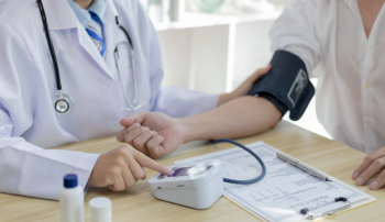 Tăng cường công tác quản lý hành nghề và quảng cáo dịch vụ khám bệnh, chữa bệnh