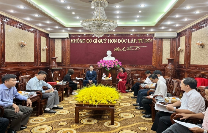 Đoàn Văn phòng đại diện tỉnh Jeollanam tại thành phố Hồ Chí Minh đến thăm và làm việc tại tỉnh.