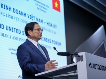 Thủ tướng kêu gọi doanh nghiệp Mỹ đầu tư công nghệ số vào Việt Nam