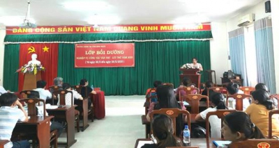 Trường Chính trị tỉnh Bình Phước phối hợp với Chi cục Văn thư - Lưu trữ, Sở Nội vụ tỉnh Bình Phước tổ chức mở lớp tập huấn công tác văn thư, lưu trữ năm 2020
