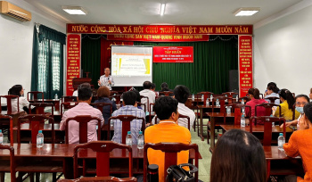 Tập huấn quản lý chất thải y tế trong phạm vi khuôn viên cơ sở y tế