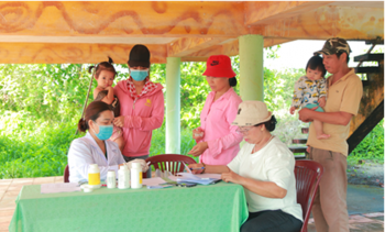 Bình Phước triển khai chiến dịch uống vitamin A kết hợp tẩy giun cho trẻ