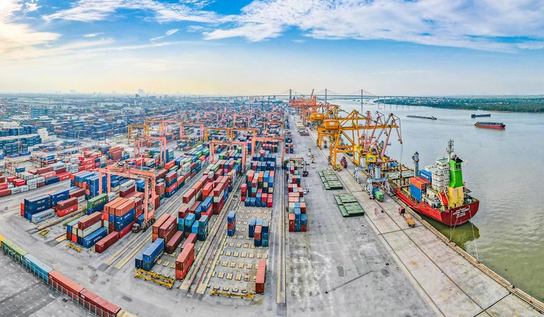 Bến cảng có thời gian sử dụng 50 năm, tỷ lệ hao mòn 2%/năm