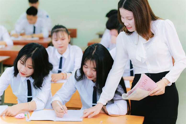 Hướng nghiệp và phân luồng trong giáo dục bảo đảm hài hòa giữa nguyện vọng, năng lực của học sinh với xu hướng phát triển kinh tế - xã hội, nhu cầu nhân lực của quốc gia và địa phương trong từng giai đoạn