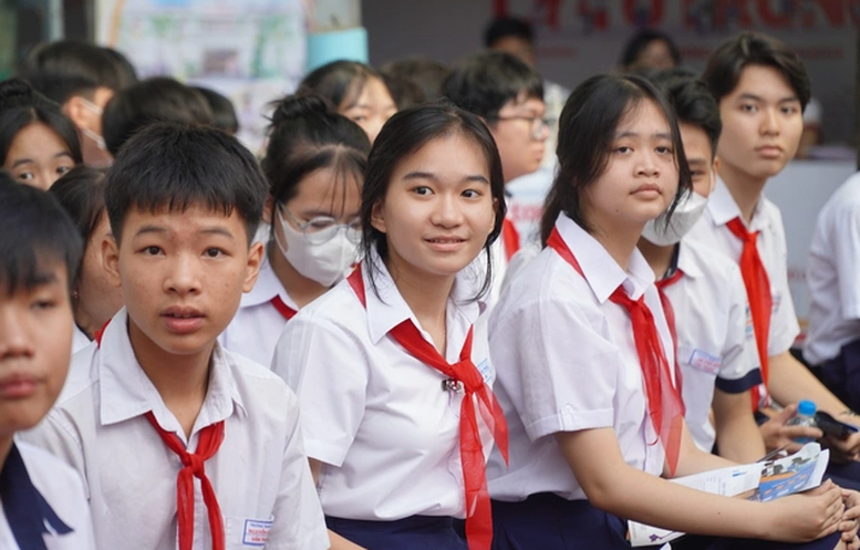 Sửa đổi quy định về văn bằng, chứng chỉ trong hệ thống giáo dục quốc dân.