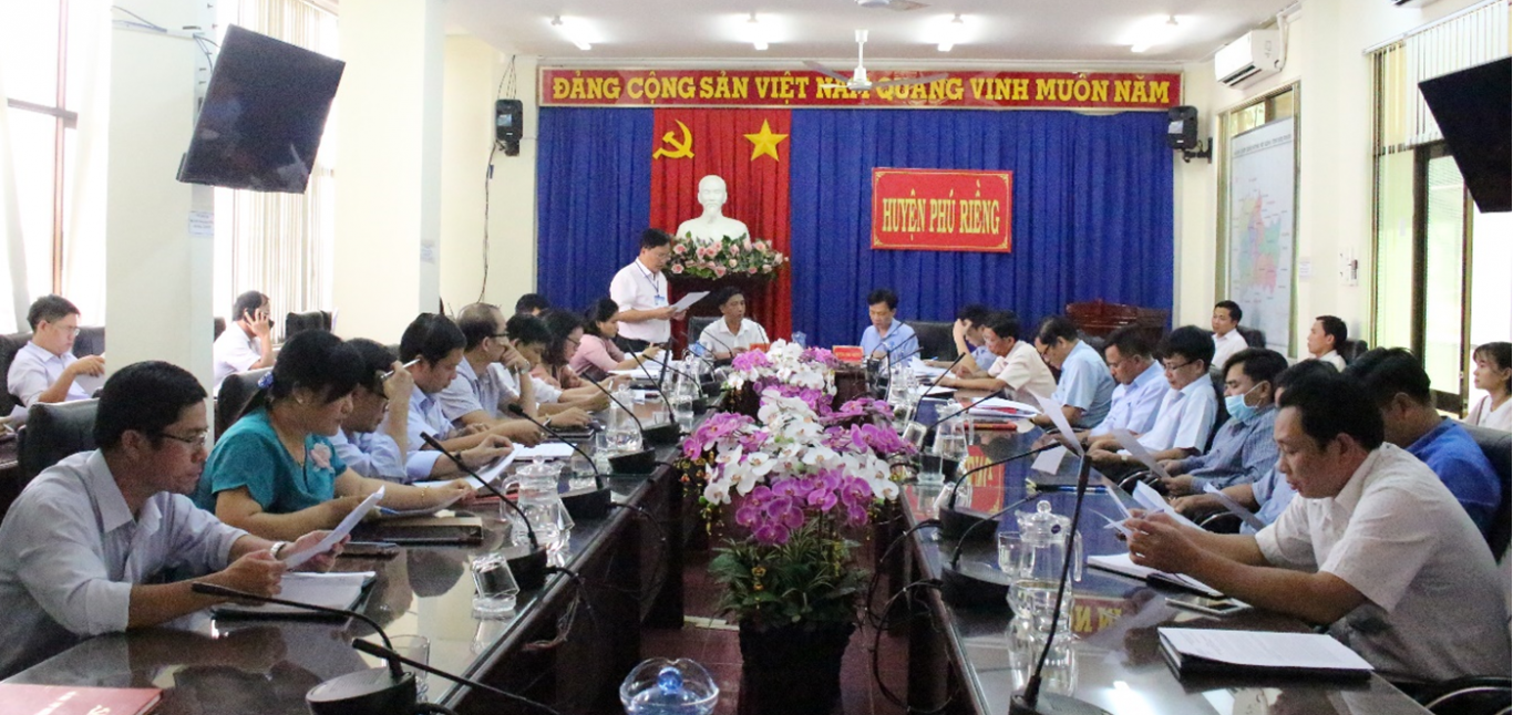 Công bố kết quả hoạt động kiểm soát thủ tục hành chính trên địa bàn huyện Phú Riềng