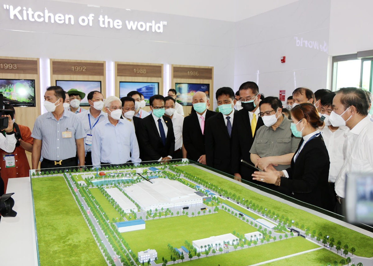 Thủ tướng Phạm Minh Chính thăm và làm việc tại Nhà máy CPV Food