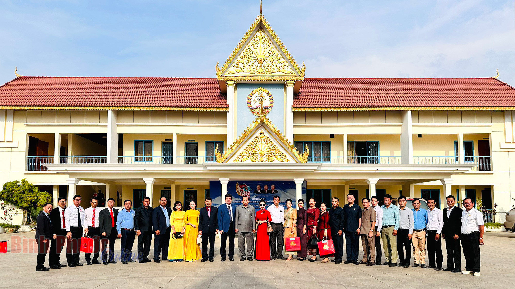Sơ kết thực hiện bản ghi nhớ giữa UBMTTQVN tỉnh Bình Phước với các tỉnh của Campuchia