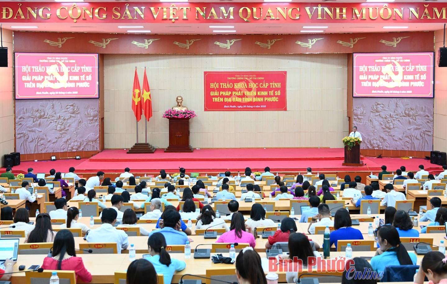 a9ccf6a8129f66d6f79021689c064eb6 12031126042025