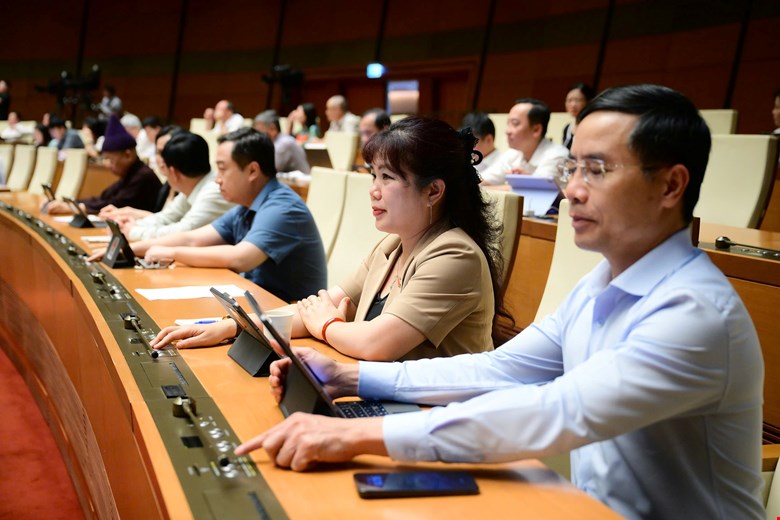 180620250734 hang hoa