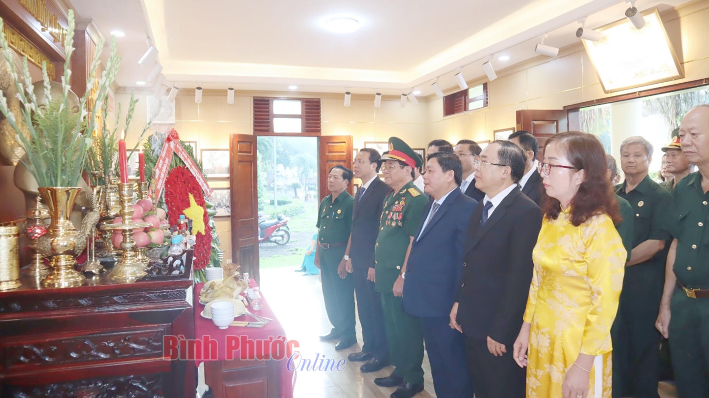 image003 12045309062025