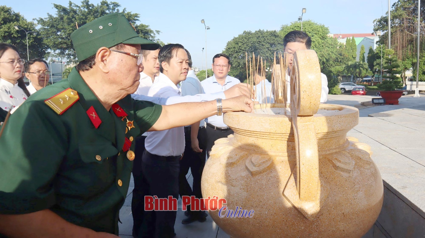 image009 12051209062025