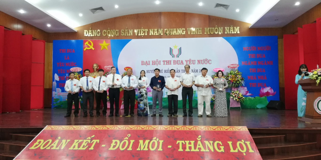 Đại hội thi đua yêu nước huyện phú Riềng lần thứ I năm 2020