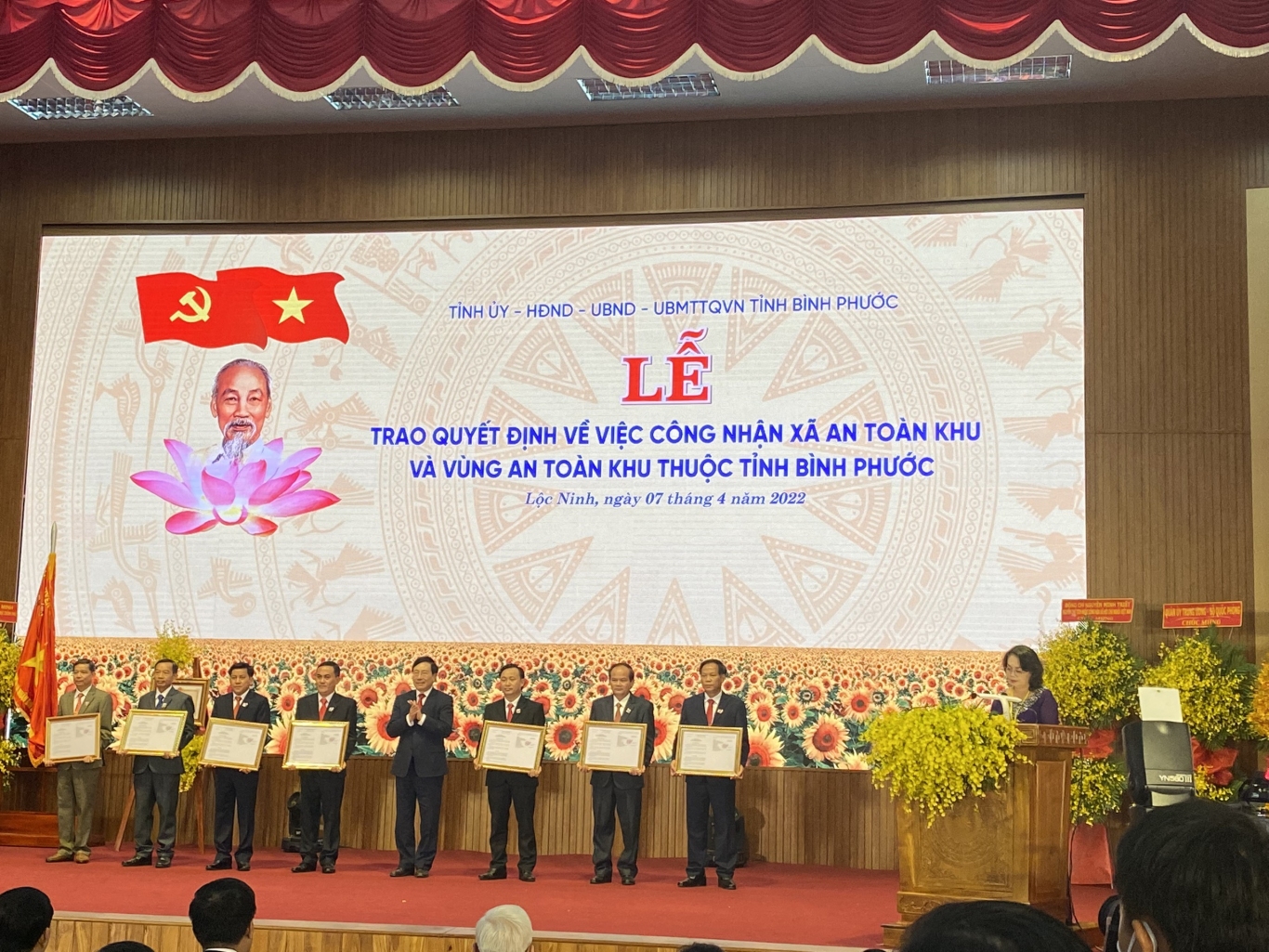 Công nhận huyện Lộc Ninh là vùng An toàn khu của Trung ương