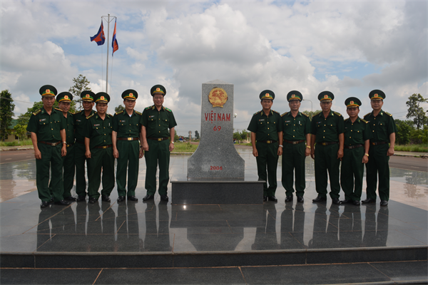 Tăng cường công tác thông tin tuyên truyền, thông tin đối ngoại nhằm quảng bá hình ảnh Việt Nam tới các nước có chung đường biên giới, góp phần xây dựng biên giới quốc gia hòa bình, hữu nghị, hợp tác và phát triển